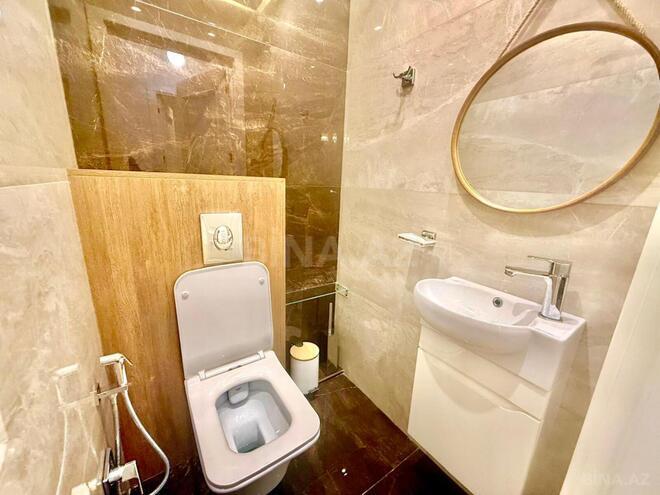 Продаётся 3-комн. новостройка 150 м², м. Кара Караев, photo 17 from 32