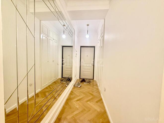 Продаётся 3-комн. новостройка 150 м², м. Кара Караев, photo 19 from 32