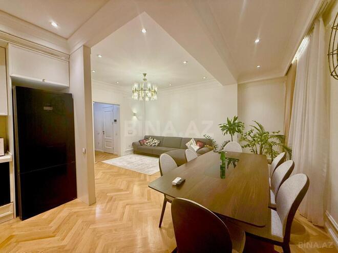 Продаётся 3-комн. новостройка 150 м², м. Кара Караев, photo 25 from 32