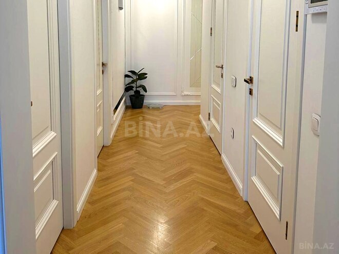 Продаётся 3-комн. новостройка 150 м², м. Кара Караев, photo 7 from 32