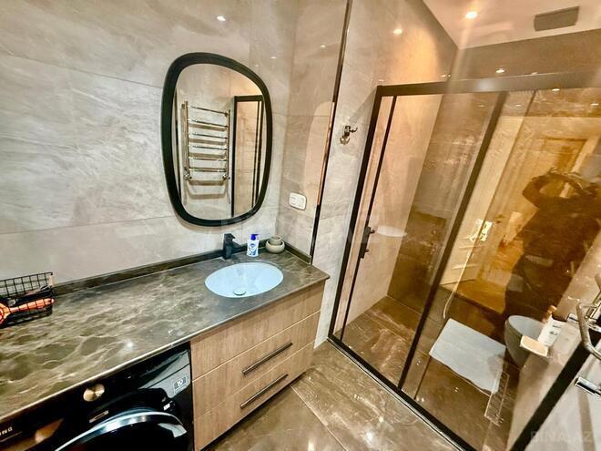 Продаётся 3-комн. новостройка 150 м², м. Кара Караев, photo 16 from 32