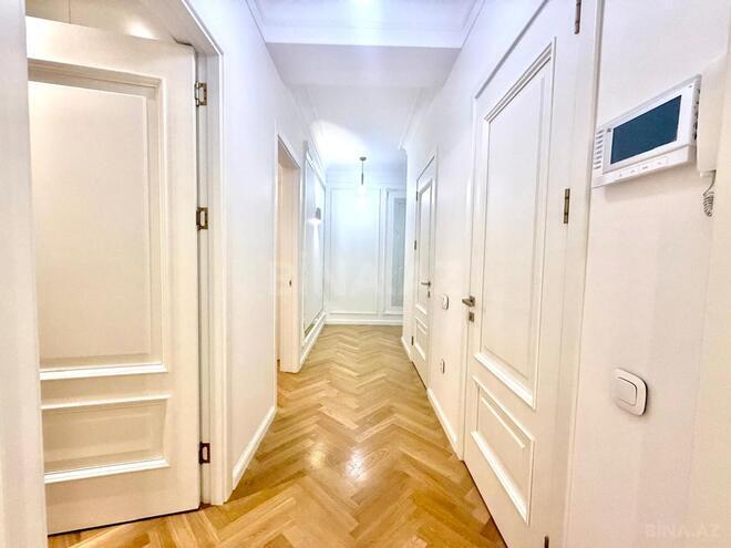 Продаётся 3-комн. новостройка 150 м², м. Кара Караев, photo 11 from 32