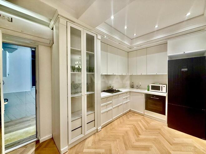 Продаётся 3-комн. новостройка 150 м², м. Кара Караев, photo 21 from 32