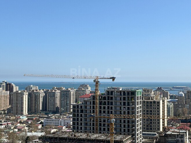 Продаётся 3-комн. новостройка 160 м², м. Низами, photo 13 from 28
