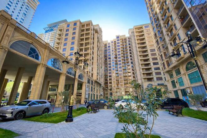 Продаётся 4-комн. новостройка 210 м², Насиминский  р., photo 1 from 7