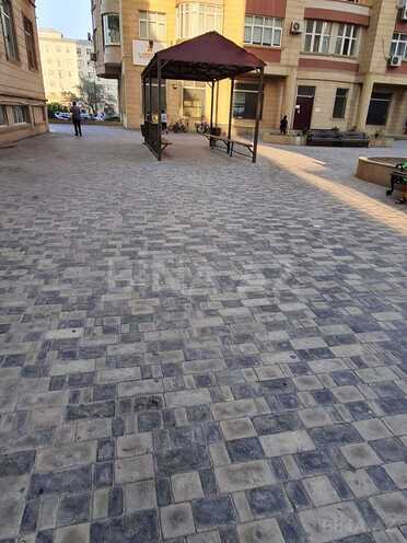 Продаётся 4-комн. новостройка 147 м², м. Элмляр Академиясы, photo 23 from 28