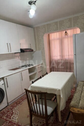 İcarəyə verilir 2 otaqlı köhnə tikili 65 m², İnşaatçılar m., photo 3 from 8