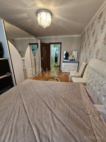 Satılır 3 otaqlı köhnə tikili 90 m², İnşaatçılar m., photo 11 from 14