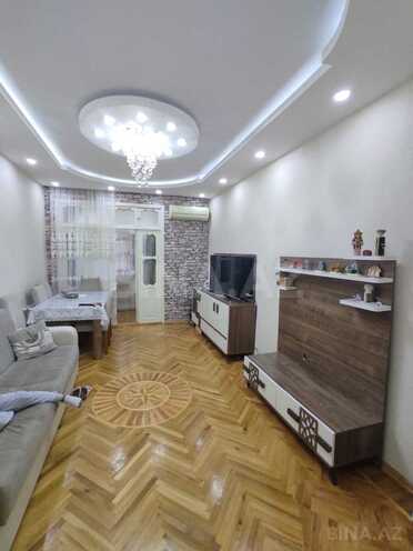 Продаётся 2-комн. вторичка 60 м², м. Мемар Аджеми, photo 1 from 8
