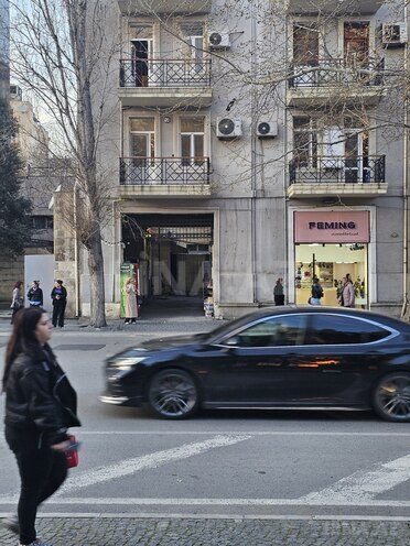 İcarəyə verilir  obyekt 12 m², 28 May m., photo 3 from 10