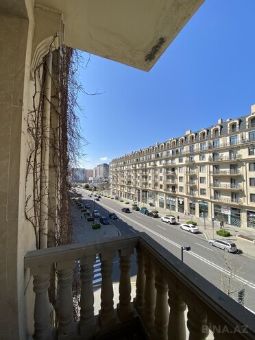 İcarəyə verilir 3 otaqlı yeni tikili 155 m², Ağ şəhər q., photo 1 from 31