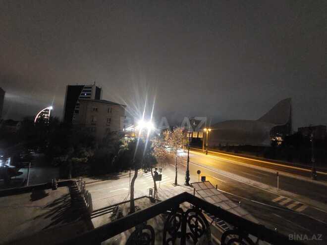 Сдаётся 3-комн. вторичка 102 м², м. Нариман Нариманов, photo 5 from 10