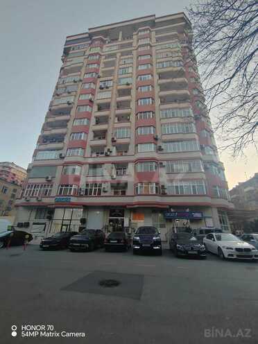 Продаётся 4-комн. новостройка 240 м², м. Низами, photo 1 from 31