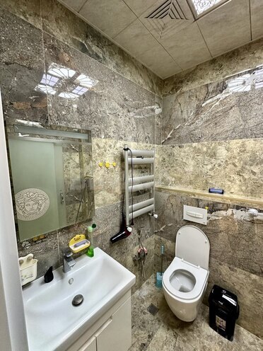 Сдаётся 2-комн. новостройка 55 м², м. 8 ноября, photo 17 from 21