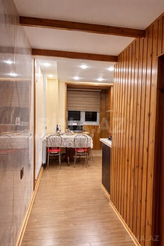 Satılır 4 otaqlı köhnə tikili 110 m², Xalqlar Dostluğu m., photo 8 from 16