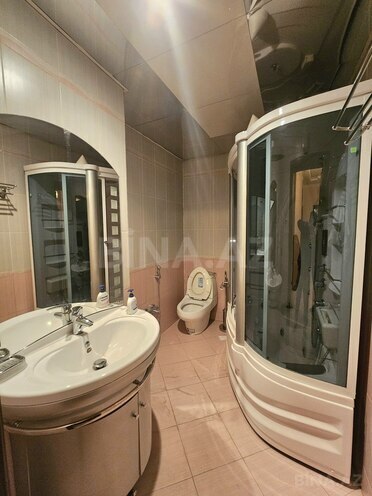 Сдаётся 3-комн. новостройка 180 м², м. Нариман Нариманов, photo 16 from 18