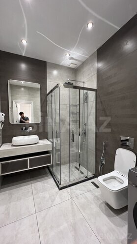 Продаётся 2-комн. новостройка 68 м², м. Элмляр Академиясы, photo 10 from 12