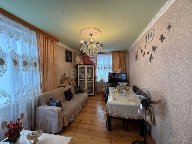 Satılır 2 otaqlı köhnə tikili 68 m², photo 1 from 16