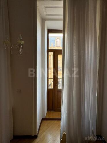 Сдаётся 4-комн. вторичка 200 м², м. Ичеришехер, photo 7 from 25