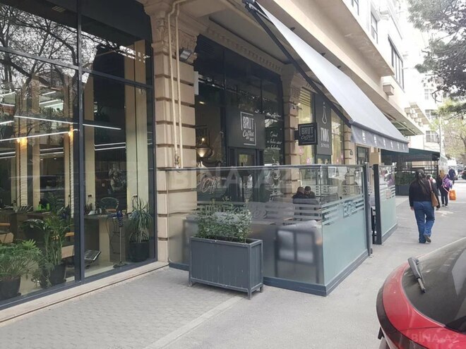 Сдаётся  объект 600 м², Насиминский  р., photo 4 from 5