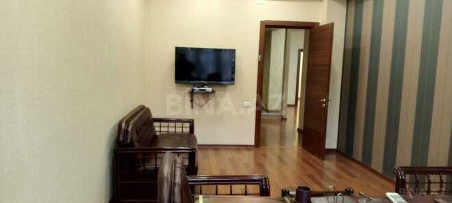 Сдаётся 3-комн. офис 180 м², м. Нариман Нариманов, photo 11 from 16