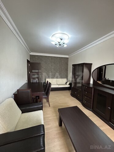 Satılır 2 otaqlı köhnə tikili 65 m², Azadlıq Prospekti m., photo 4 from 27