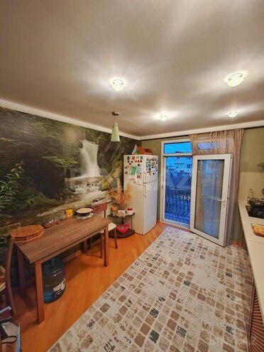 Satılır 2 otaqlı köhnə tikili 61 m², Nizami m., photo 11 from 14