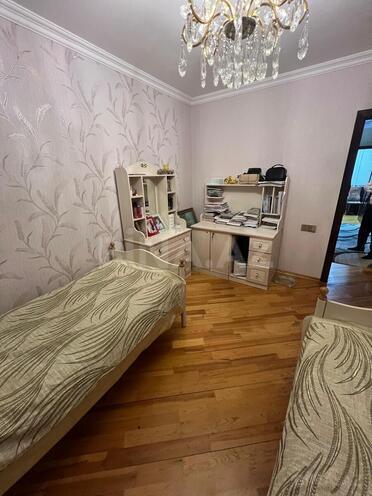 Satılır 3 otaqlı köhnə tikili 80 m², Bakıxanov q., photo 9 from 16