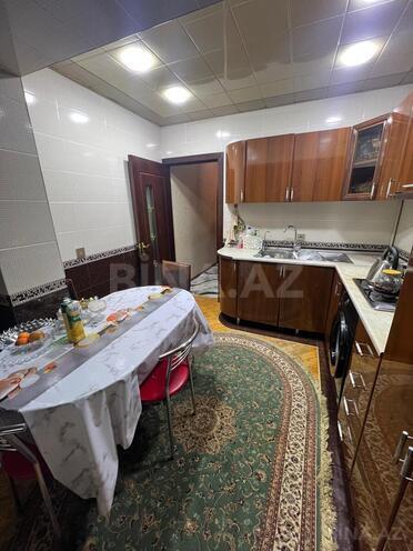 Satılır 3 otaqlı köhnə tikili 80 m², Bakıxanov q., photo 11 from 16