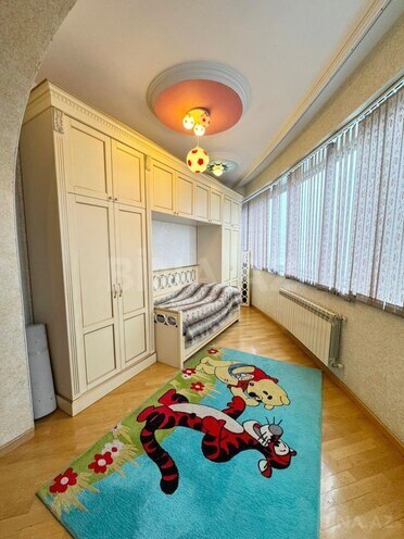 Продаётся 4-комн. новостройка 185 м², м. Элмляр Академиясы, photo 10 from 22