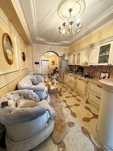 Продаётся 4-комн. новостройка 185 м², м. Элмляр Академиясы, photo 15 from 22