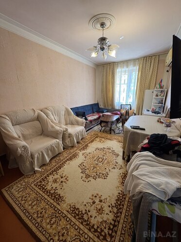 Продаётся 2-комн. вторичка 65 м², м. Ази Асланов, photo 1 from 11
