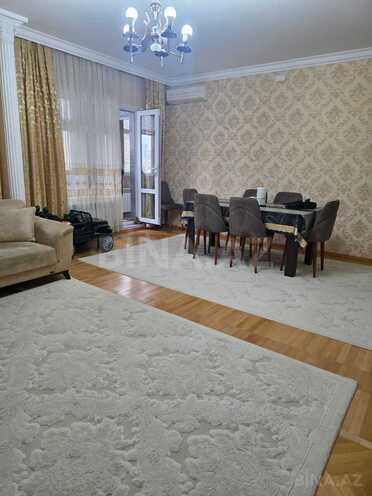 Satılır 4 otaqlı köhnə tikili 135 m², Nəsimi m., photo 3 from 30