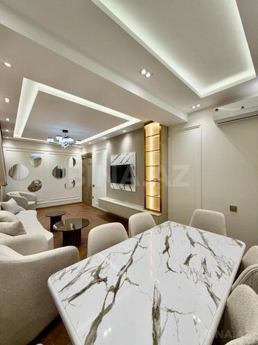 Сдаётся 4-комн. новостройка 130 м², м. Нефтчиляр, photo 6 from 18