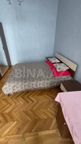 İcarəyə verilir 2 otaqlı köhnə tikili 90 m², 28 May m., photo 3 from 11