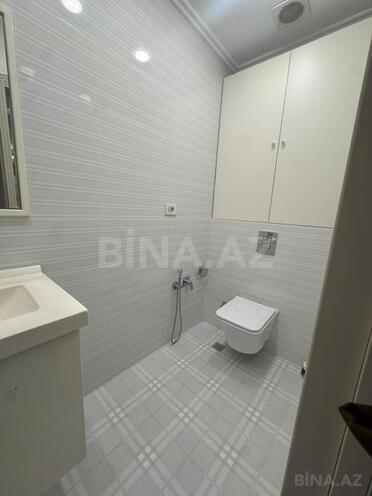 Сдаётся 3-комн. новостройка 182 м², м. Низами, photo 13 from 15