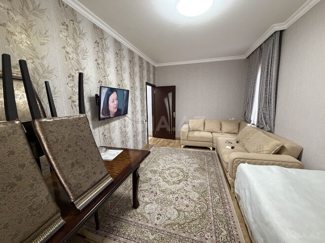 Satılır 2 otaqlı köhnə tikili 65 m², İnşaatçılar m., photo 4 from 13