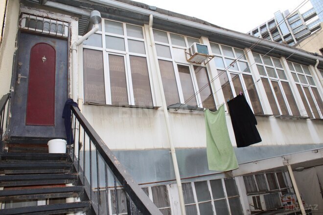 Сдаётся 3-комн. вторичка 96 м², м. Ичеришехер, photo 11 from 12