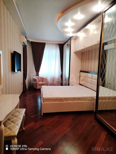 Продаётся 5-комн. новостройка 220 м², м. Элмляр Академиясы, photo 14 from 26
