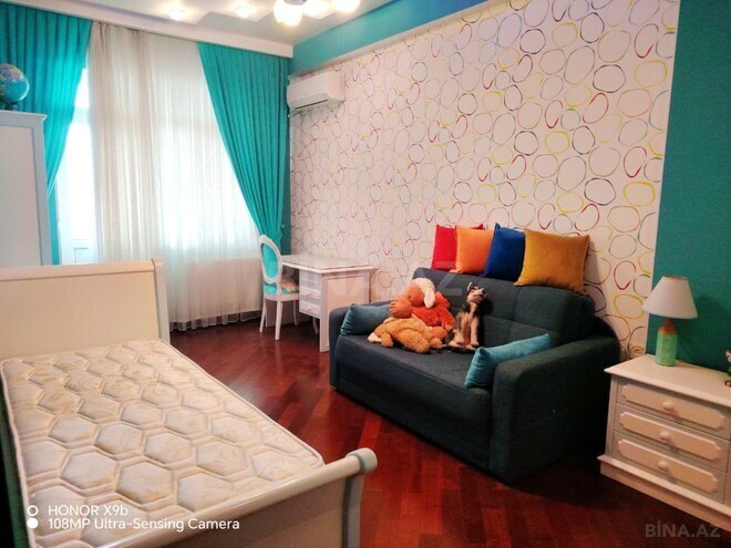 Продаётся 5-комн. новостройка 220 м², м. Элмляр Академиясы, photo 18 from 26