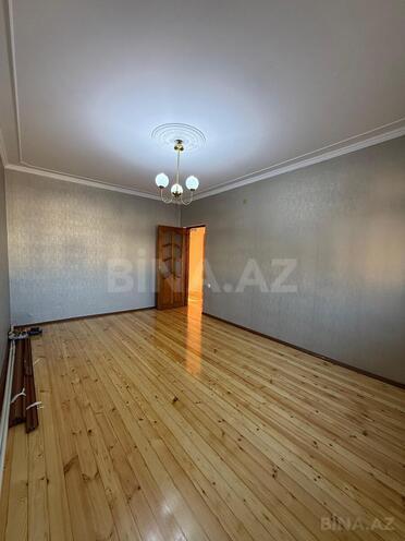 Satılır 3 otaqlı köhnə tikili 80 m², Xalqlar Dostluğu m., photo 4 from 16