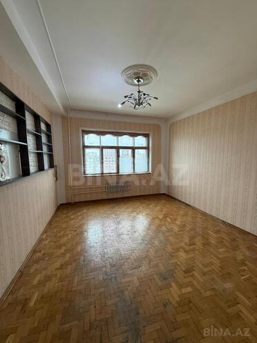 Продается 4-комн. вторичка 100 м², м. Халглар Достлугу, photo 7 from 31