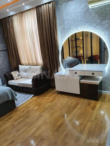 Сдаётся 3-комн. новостройка 120 м², м. Низами, photo 5 from 26