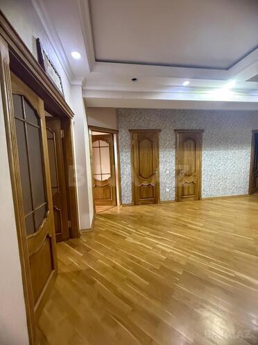 Продаётся 3-комн. новостройка 170 м², м. Иншаатчылар, photo 5 from 13