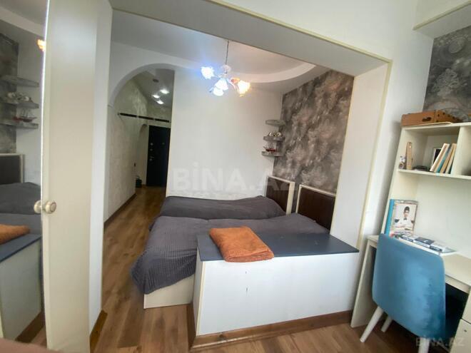 Продаётся 3-комн. вторичка 61 м², м. Нариман Нариманов, photo 7 from 14