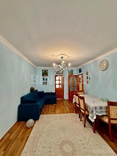 Satılır 3 otaqlı köhnə tikili 70 m², İnşaatçılar m., photo 3 from 10