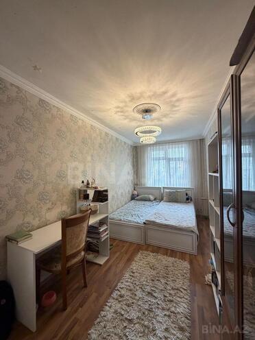 Satılır 3 otaqlı köhnə tikili 70 m², İnşaatçılar m., photo 4 from 10