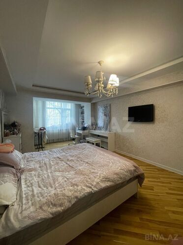 Продаётся 2-комн. вторичка 80 м², м. Элмляр Академиясы, photo 12 from 15