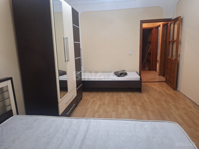 İcarəyə verilir 3 otaqlı köhnə tikili 120 m², Azadlıq Prospekti m., photo 4 from 13