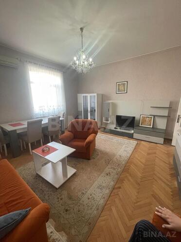 İcarəyə verilir 2 otaqlı köhnə tikili 65 m², Sahil m., photo 4 from 13